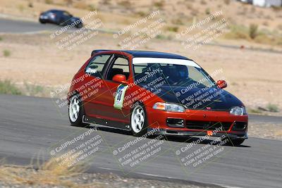 media/Oct-01-2022-Team Topak Racing (Sat) [[f860fb51be]]/2-Inter Low 2/session 2 turn 11/